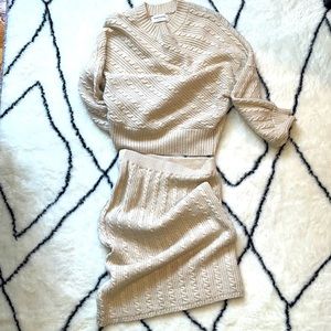 2 piece Pink Yotto Cable knit sweater and pencil skirt